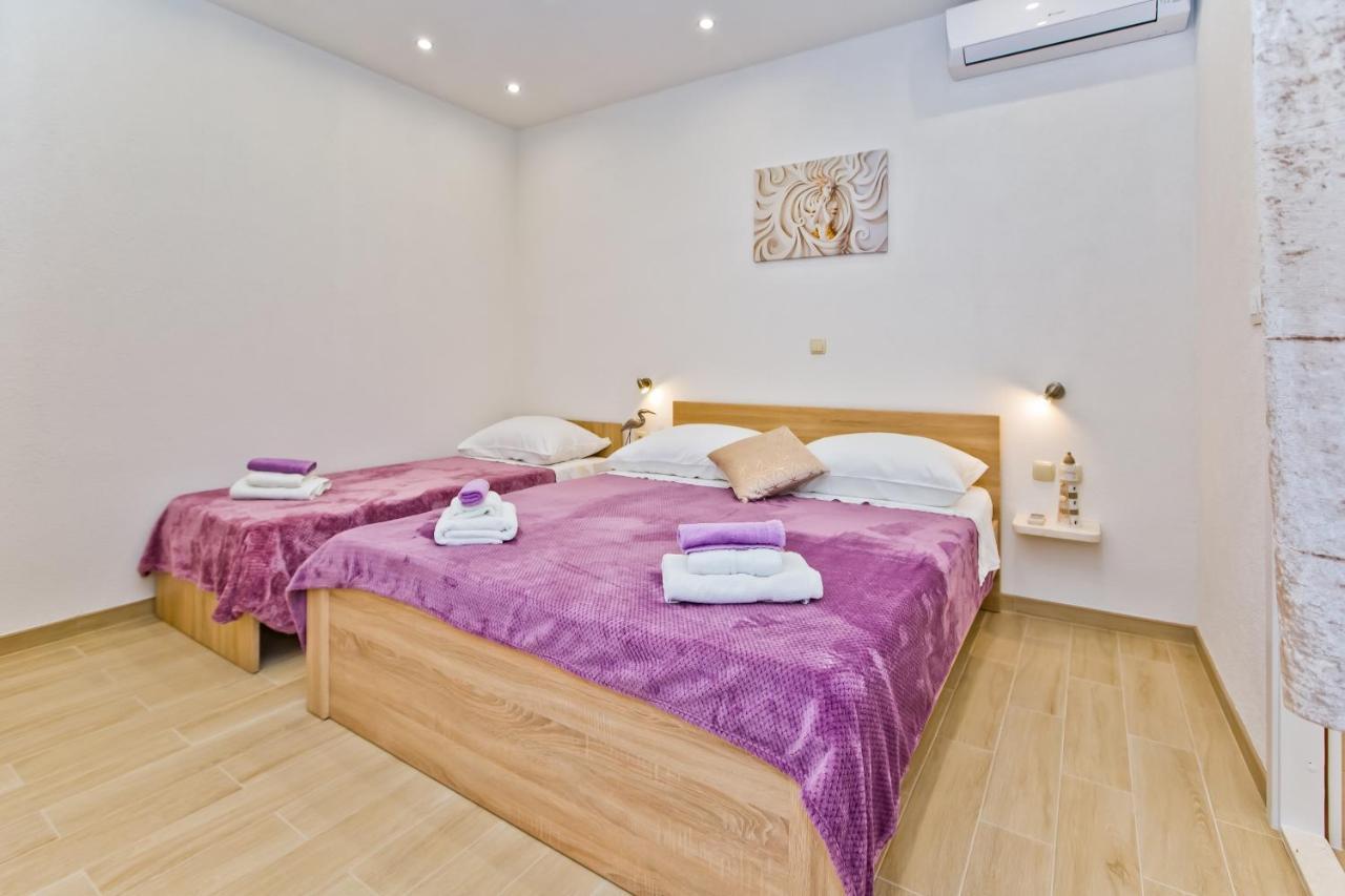 Apartments By The Sea Cove Zastupac, Hvar - 8761 Хвар Екстериор снимка