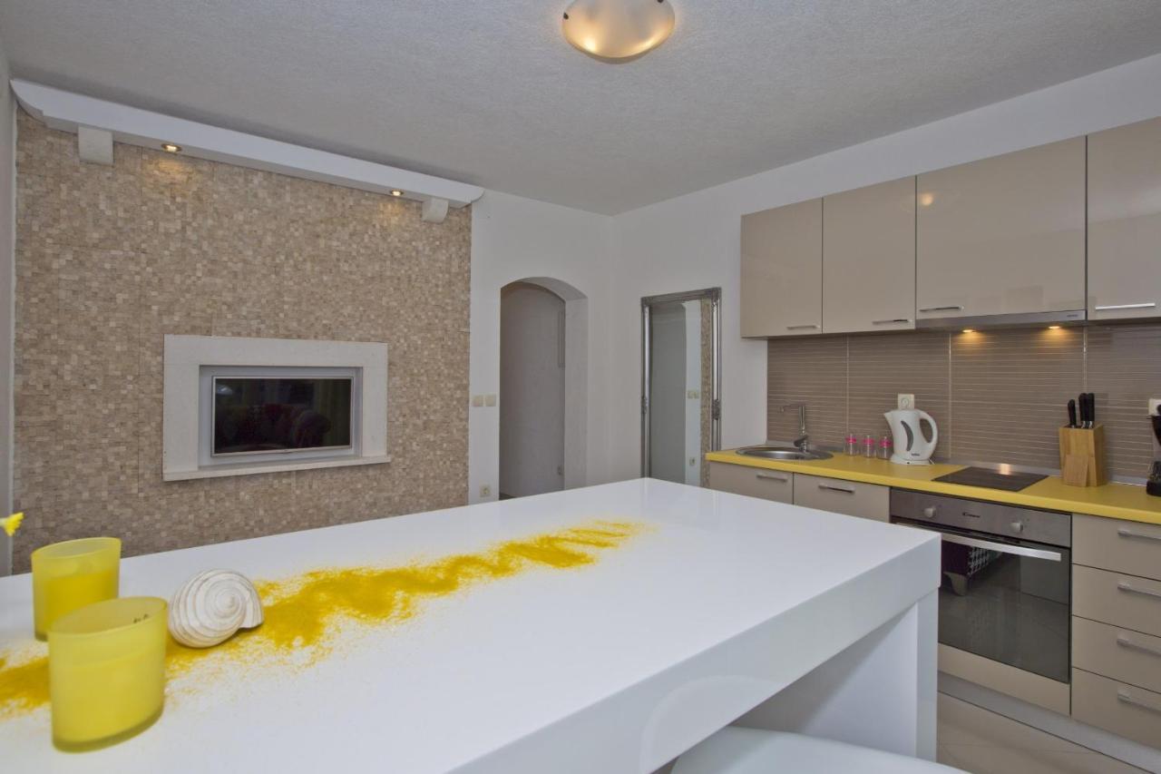 Apartments By The Sea Cove Zastupac, Hvar - 8761 Хвар Екстериор снимка