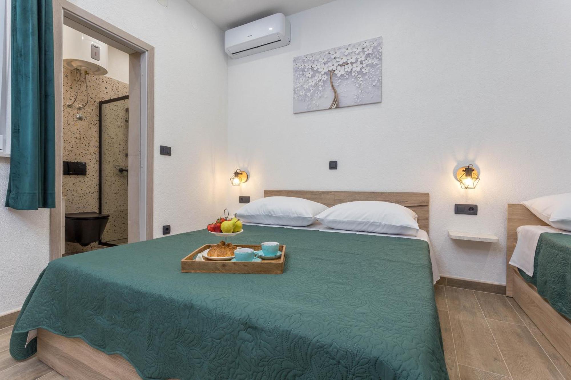 Apartments By The Sea Cove Zastupac, Hvar - 8761 Хвар Екстериор снимка
