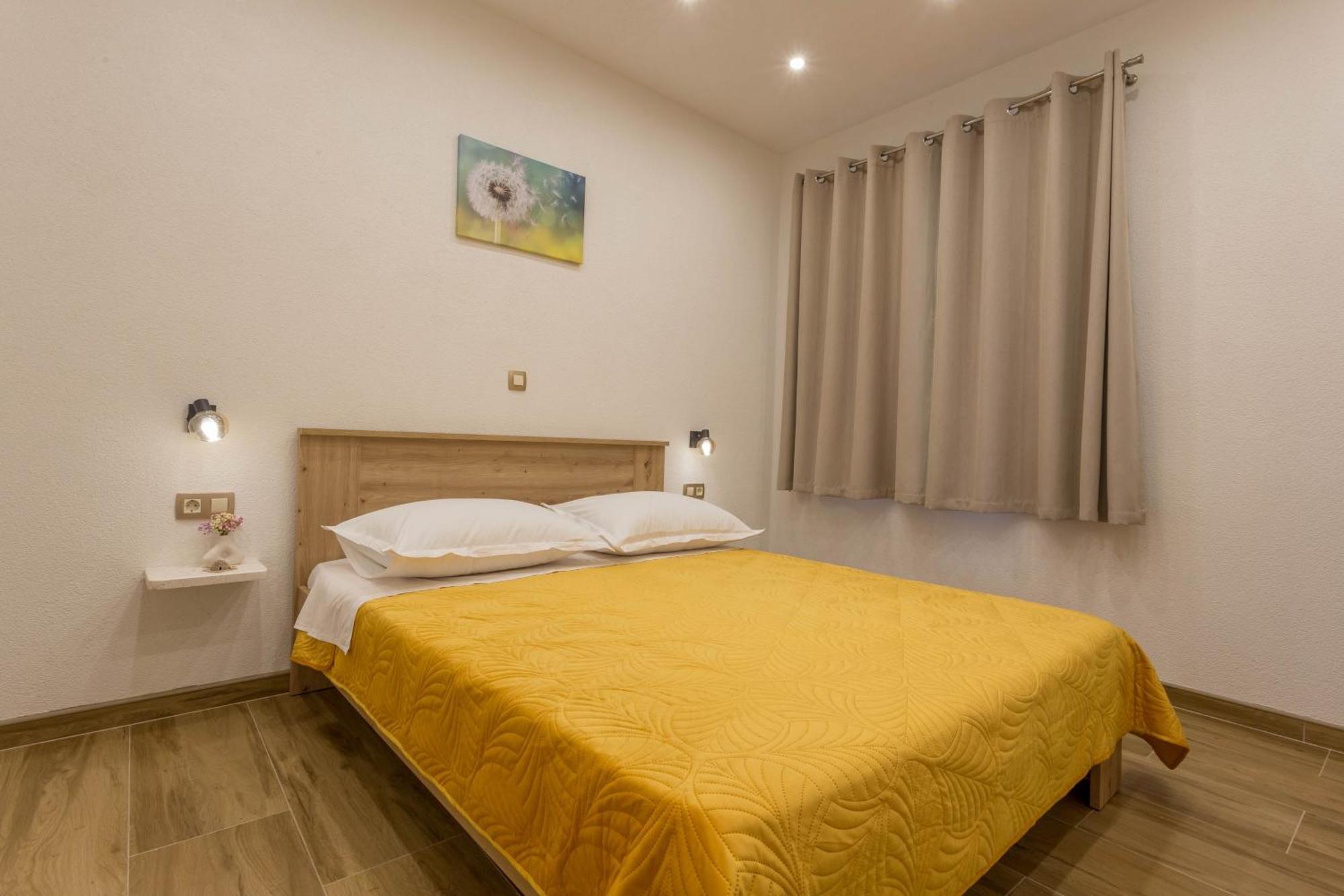 Apartments By The Sea Cove Zastupac, Hvar - 8761 Хвар Екстериор снимка